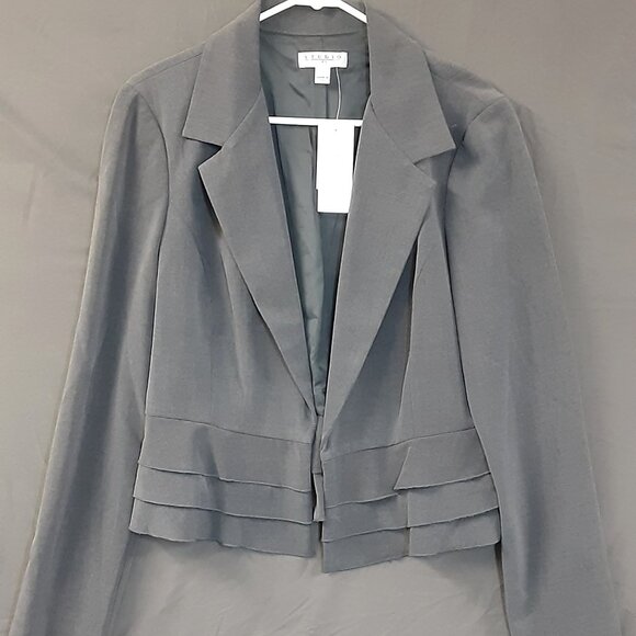 Studio JPR Woman's Jacket Size LARGE, Gray, Hook Closure, Ruffle Design - Picture 1 of 10